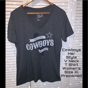 Cowboys Her Style V Neck T Shirt Size XL Women’s